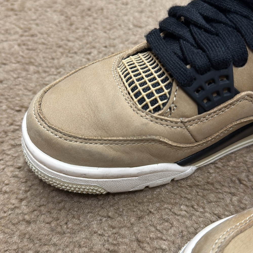 Jordan 4 Retro women. Size 6.5 - Picture 5 of 11